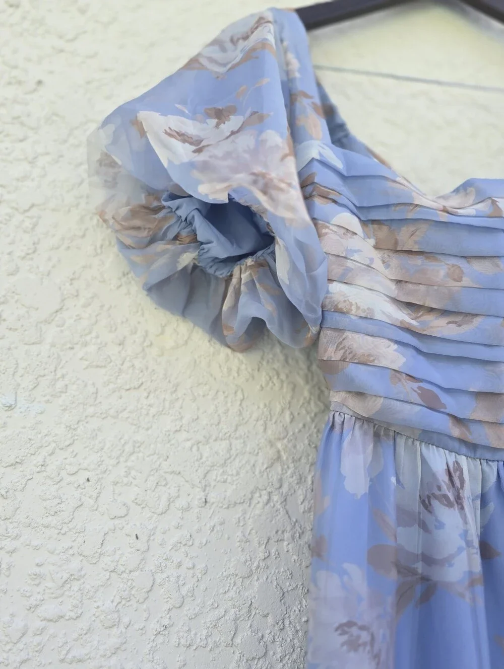 NWT Abercrombie Emerson Drama Bow-Back Maxi Dress Blue Floral Organza S